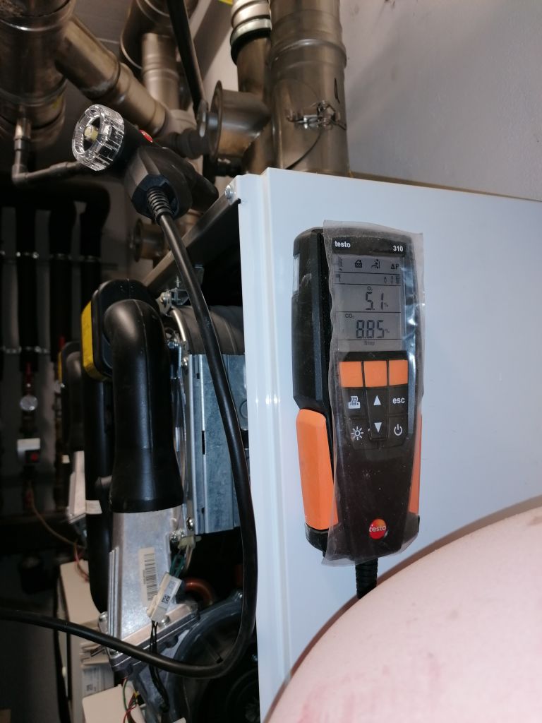 Garanciális beüzemelés